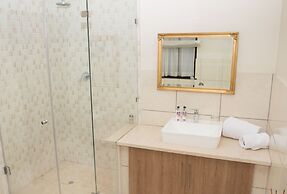 Inn & Out Plus Craighall