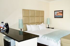 Inn & Out Plus Craighall