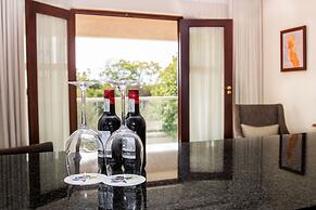 Inn & Out Plus Craighall