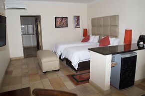Inn & Out Plus Craighall