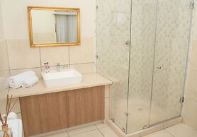 Inn & Out Plus Craighall