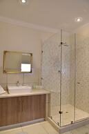 Inn & Out Plus Craighall