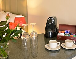 Inn & Out Plus Craighall