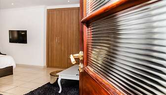Inn & Out Plus Craighall