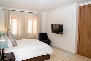Inn & Out Plus Craighall