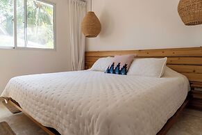 Las Canas Beach Retreat