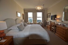 Watersmeet Hotel