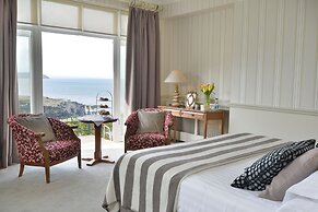 Watersmeet Hotel