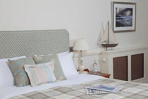 Watersmeet Hotel