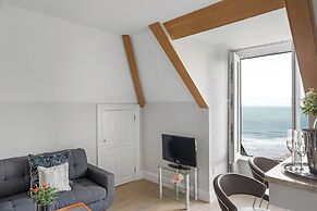 Watersmeet Hotel