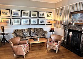 Watersmeet Hotel