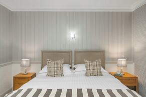Watersmeet Hotel
