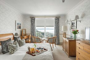 Watersmeet Hotel