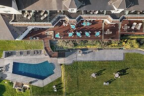 Watersmeet Hotel