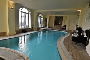 Watersmeet Hotel