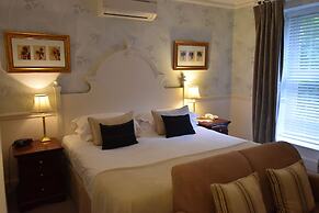 Watersmeet Hotel
