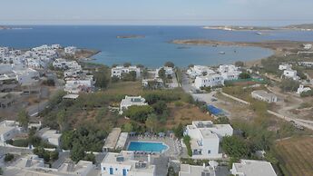 Zoumis Residence