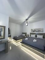 Zoumis Residence