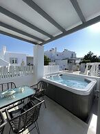 Zoumis Residence