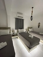 Zoumis Residence