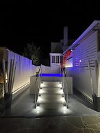 Zoumis Residence