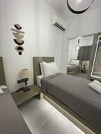 Zoumis Residence