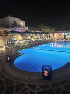 Zoumis Residence