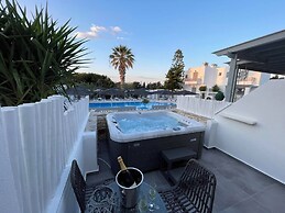 Zoumis Residence