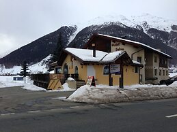 Hotel Pizzeria Selva