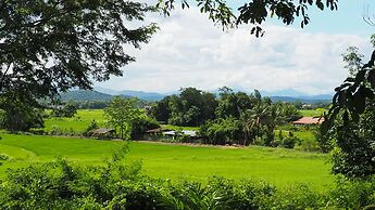 Nan Seasons Boutique Resort