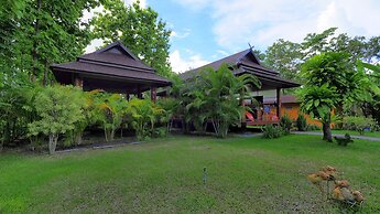 Nan Seasons Boutique Resort
