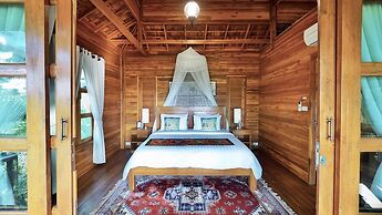 Nan Seasons Boutique Resort