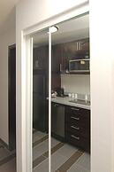 Paradise Inn and Suites - Redwater