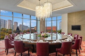 Pullman Haining