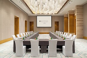 Pullman Haining