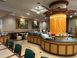 The Paramount Hotel