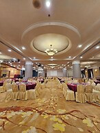 The Paramount Hotel