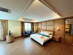 The Paramount Hotel