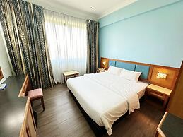 The Paramount Hotel