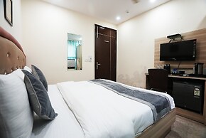 Hotel S&B East Inn