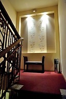 Atlantis Hotel