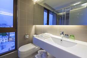 Hotel MU