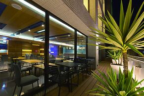 Hotel MU