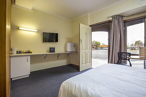 Boomerang Hotel