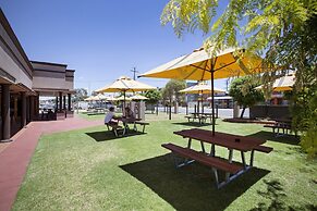 Boomerang Hotel
