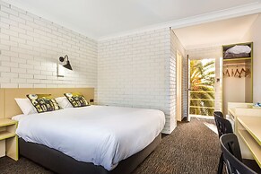 Boomerang Hotel