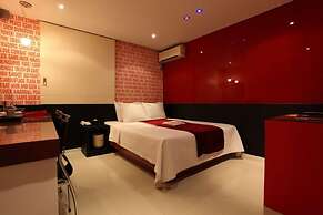 Fox Hotel