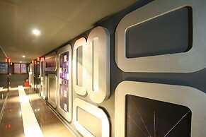 Fox Hotel
