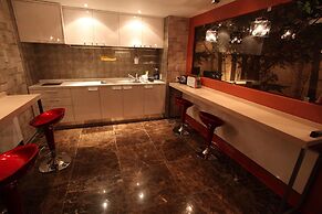 Fox Hotel