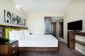 Hampton by Hilton Krakow